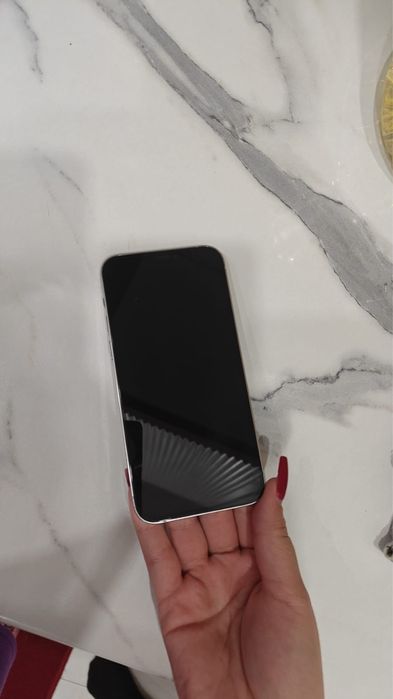 iphone 12 pro б/у срочно продается