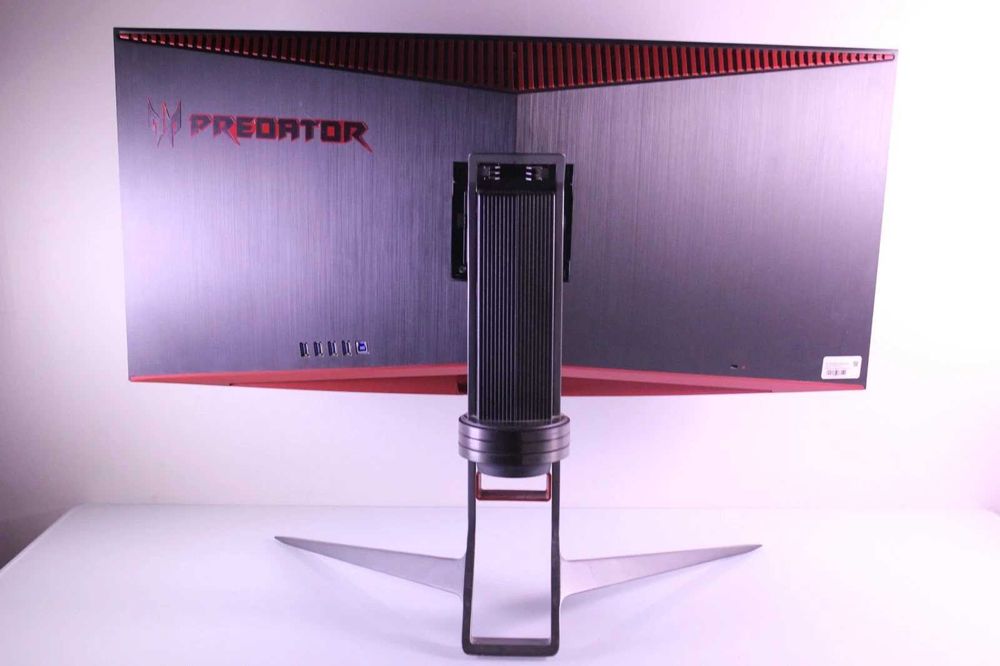 Monitor curbat ACER PREDATOR Z35P QHD 100Hz