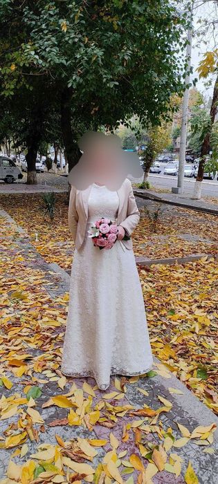 Продается свадебное платье. Размер 46(м)