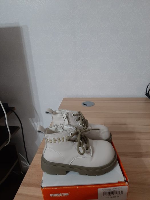 Детские осенние сапоги