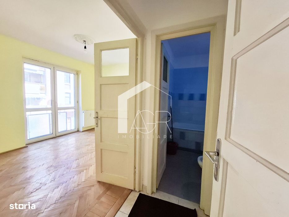 Apartament cu 2 camere, zona Ultracentral
