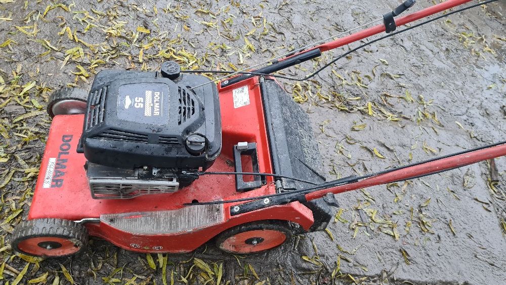 Mașina de tuns Gazon