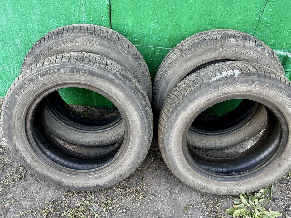Продам летню резину 175/65/14