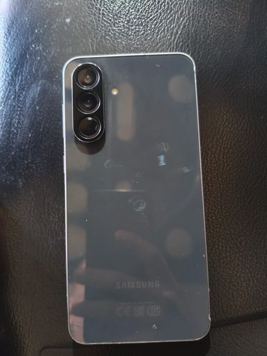 Продам Samsung a56 256g