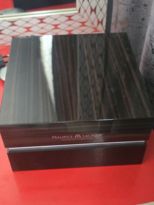 Maurice Lacroix .
Продам оригинальные механи