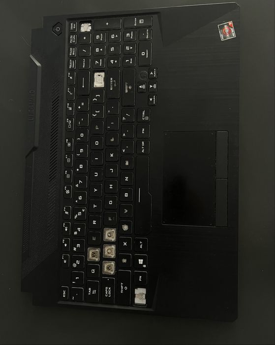 Reparații, configurare și instalare PC/laptopuri/electronice/console