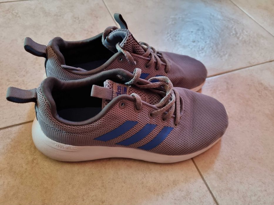 Маратонки и обувки  различни размери и цени