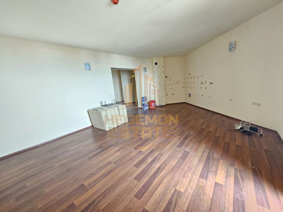 Продава се Многостаен апартамент в к.к. Златни пясъци - 196 кв.м за 2400 €/кв.м - Снимка #2