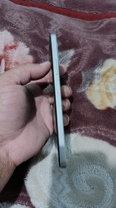 Oppo a38 128 taligi siroshni sotaman holat yaxshi