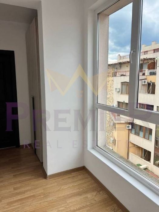 Продава се Двустаен апартамент в к.к. Слънчев бряг - 48 кв.м за 1303 €/кв.м - Снимка #5