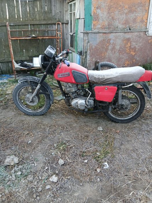 Продам срочно иж планета 5