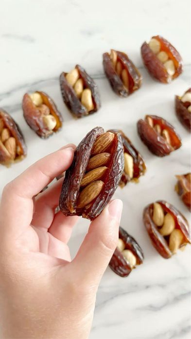 Финики в шоколаде