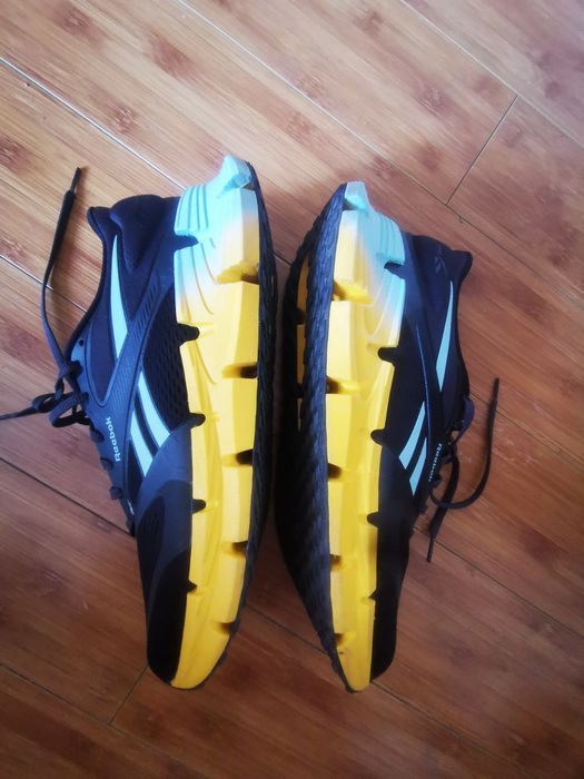 Reebok adidași noi Nr 46.5