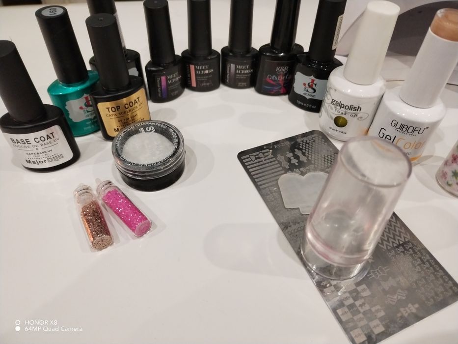 Комплект за маникюр