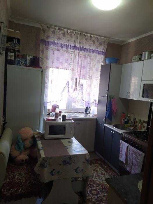 Продам квартиру  4х комнатную