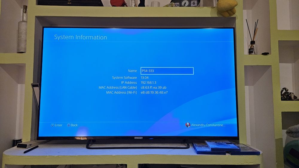 Ps 4 PRO -  Play Station Hdd 1TB -  Imagine 4K cu 4 controller / joystick