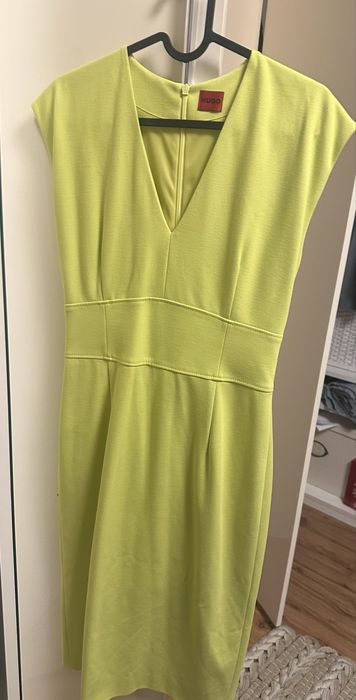 Рокля Hugo размер S