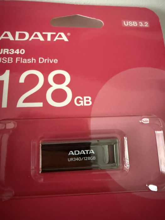 Memorie USB ADATA  Royal UR340, 128GB, USB 3.2, negru