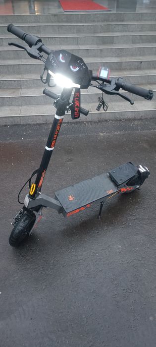 Trotineta kukirin G2