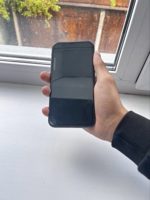 Продается срочно Айфон 11 128 гб