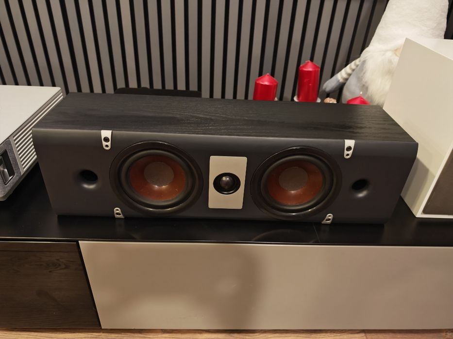 Boxa centru Dali Letkor LCR impecabila 120w RMS  60cm