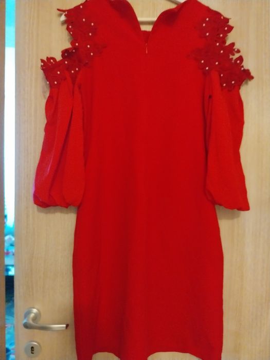 Rochie rosu elegante