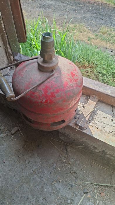 Продам газбаллон 5л