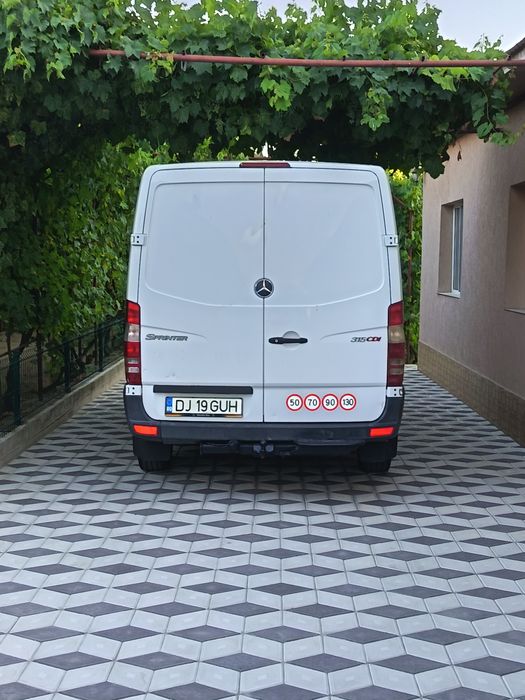 Se vinde Mercedes Sprinter 315 anul 2013 euro 5
