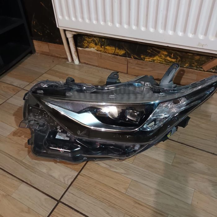 Far xenon full led toyota auris 2016