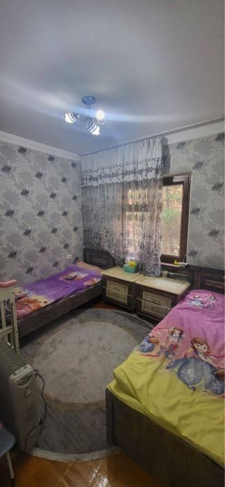 Продается квартира Мирзо Улугбекский район Карасу 1 конечка автобусная