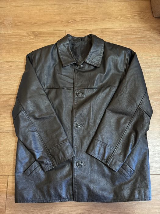 Продавам кожено яке