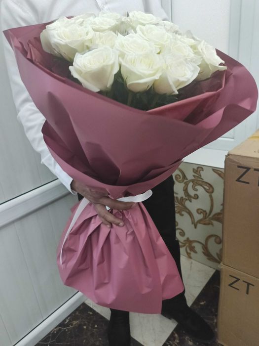 100 Розы букеты б/у