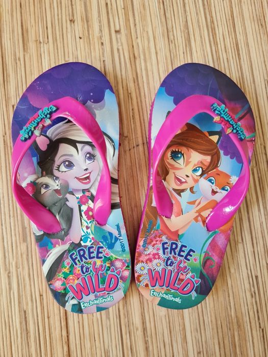 Сланцы для девочки