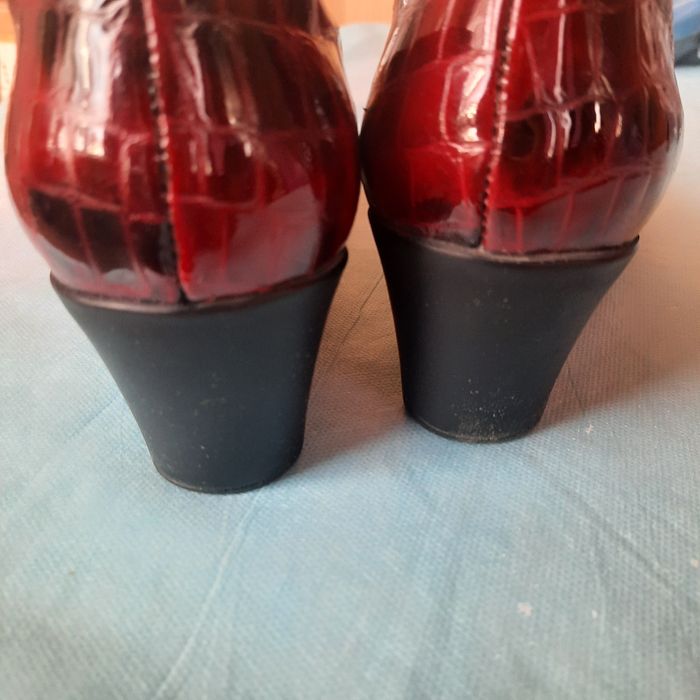 Туфли лоферы женские