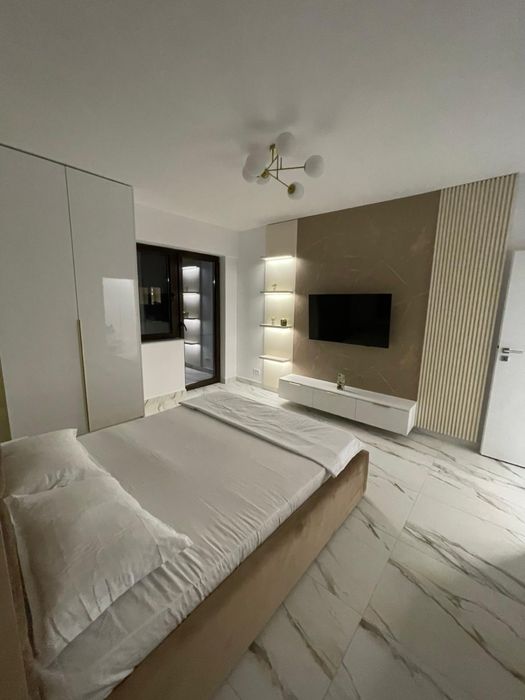 Garsoniera de inchiriat bloc nou