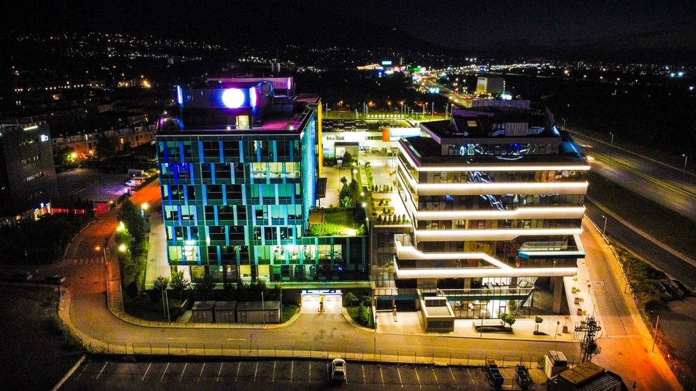 Дрон заснемане и видео монтаж – FPV, Mini дрон и наземно видео