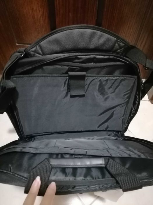 Бизнес чанта с колела