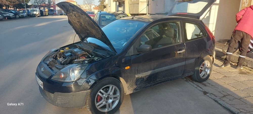 Форд Фиеста 1.4tdci на ЧАСТИ
