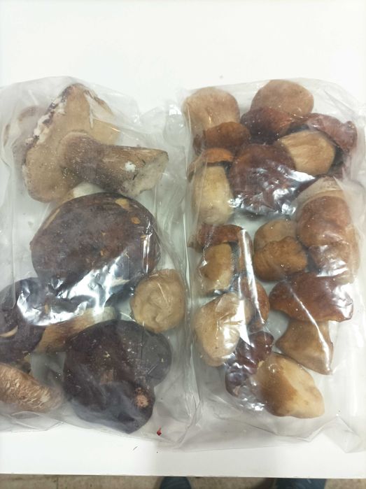 Замразени Манатарки,Горски плодове