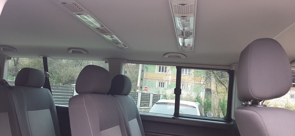 Vând Wolksvagen Caravele