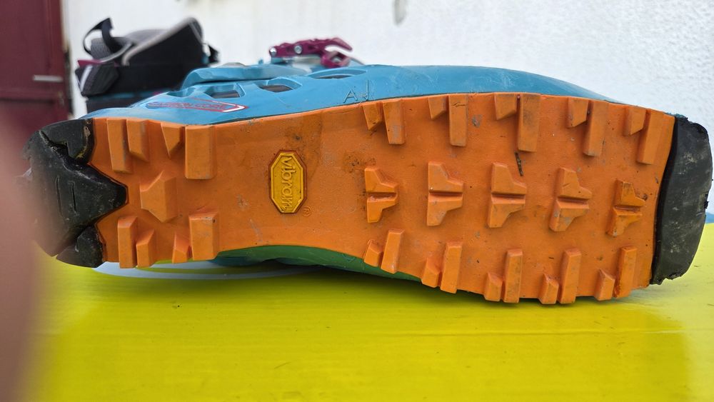 Scarpa F1 EVO, schi de tura clapari