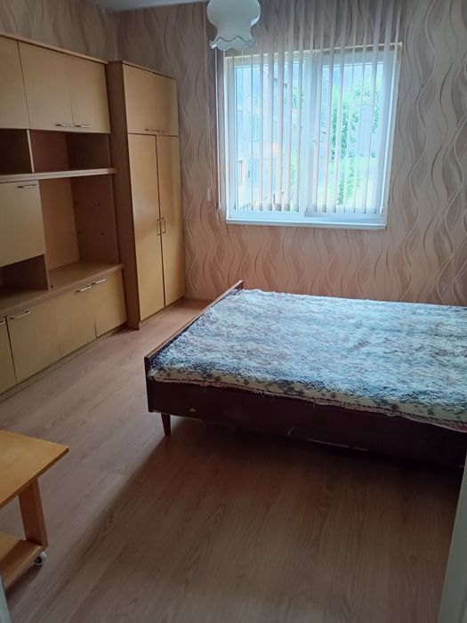 Дава се под наем Тристаен апартамент в Търговище, Боровец - 60 кв.м за 255 € - Снимка #3