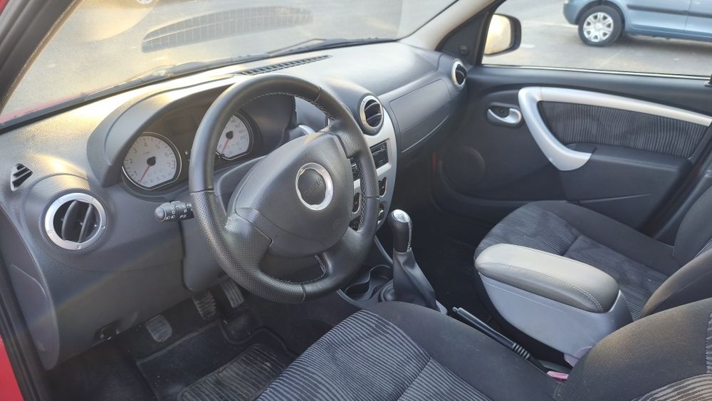 VAND DACIA Logan Laureate MCV dCi 86CP