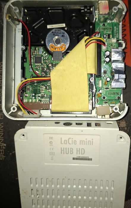 Imac mini a1176 plus lacie mini hub hd fara alimentatoare