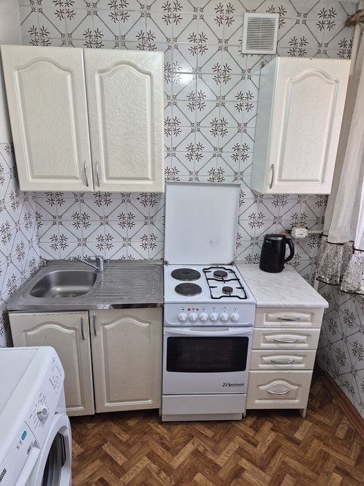 Продам кухонный гарнитур