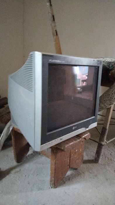 Монитор LG Flatron