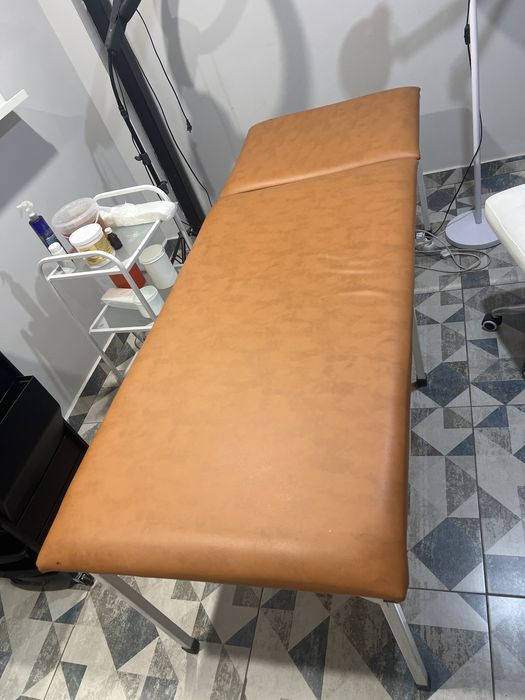 Ппродам кушетку для салонов красоты