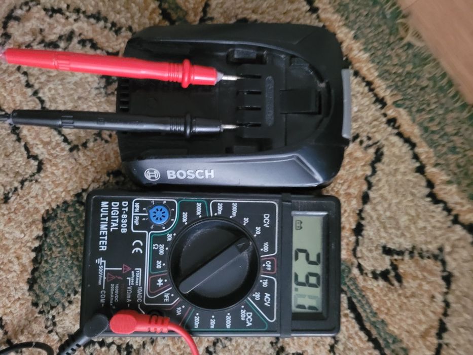 Incarcato și acumulator.boch