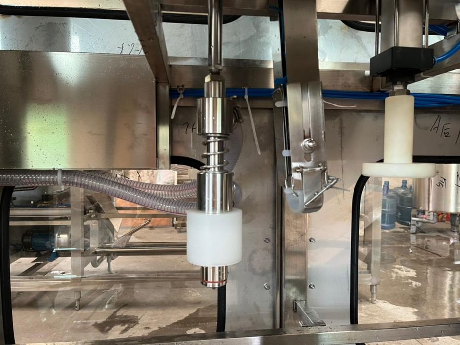 Линия розлива 19 л. Сув куйиш линияси 19 литр.