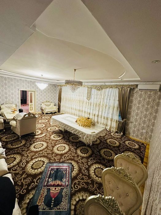 Hovli sotiladi Yangi Toshkent